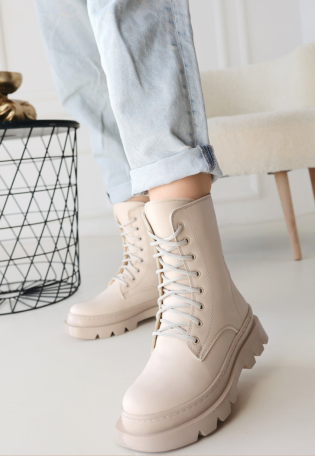 Orge Bej Cilt Bağcıklı Bot — Bej [stokoz:vqe6ohZbguNaMCeAJHLc%3ABej%3A2%3Af65peo]