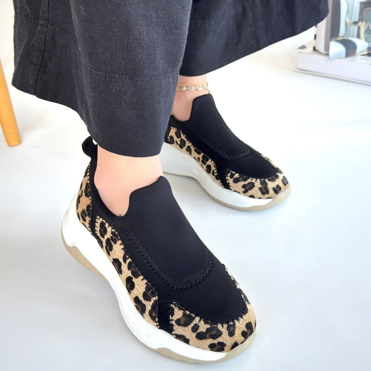 Kendy Leopar Süet Spor Ayakkabı — Leopar [stokoz:jMNmRyHJFRZT86dXV67A%3ALeopar%3A3%3A1e784a9]