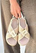 Cate Bej Hasır Cilt Sandalet — Bej [stokoz:Nmwyy3gOMGVdwbLFVf1e%3ABej%3A0%3A1whn46g]