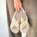 Cate Bej Hasır Cilt Sandalet — Bej [stokoz:Nmwyy3gOMGVdwbLFVf1e%3ABej%3A3%3Ao5diom]