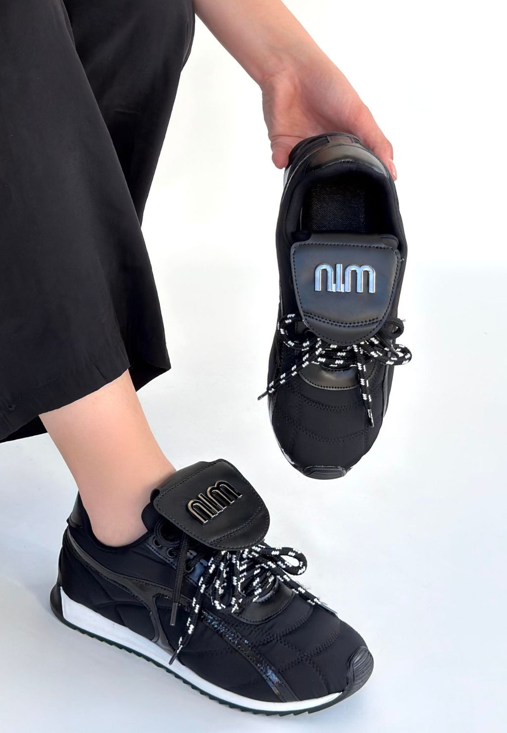 Dissa Siyah Cilt Bağcıklı Paraşüt Detaylı Spor Ayakkabı — Siyah [stokoz:pZdKPLs5kaKXBBKU2M7u%3ASiyah%3A0%3A1oj90c7]