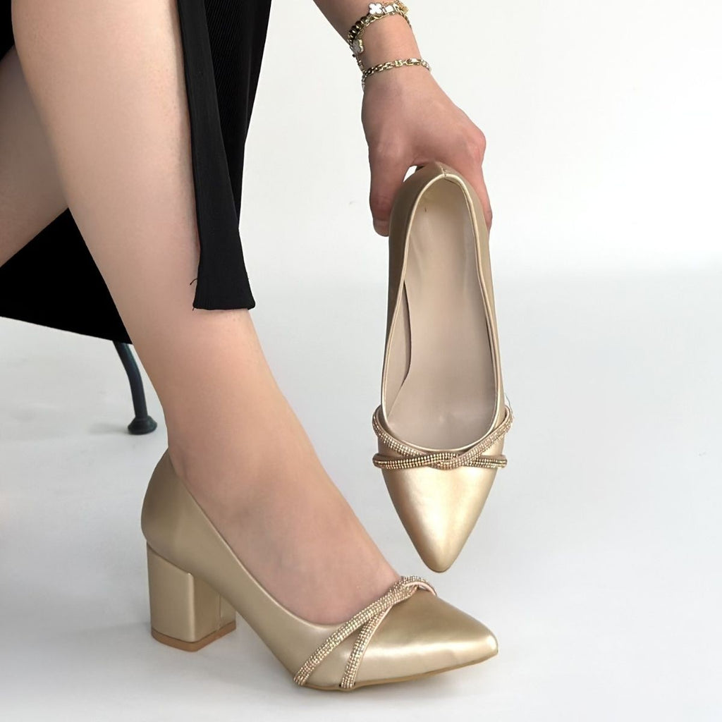 Rewin Gold Cilt Topuklu Ayakkabı — Gold [stokoz:ciqxypRh48gp6l4xgPRo%3AGold%3A3%3A1arc4j7]