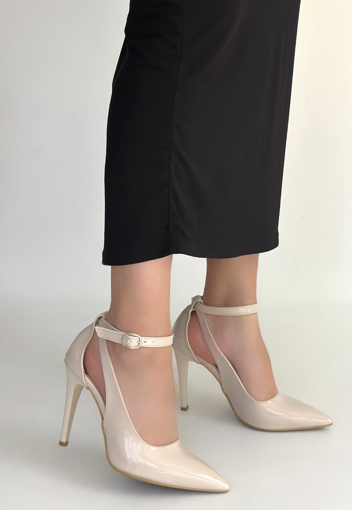 Wenni Bej Rugan Stiletto Ayakkabı — Bej [stokoz:SI2NHjE5wur9iixL0Zo5%3ABej%3A2%3A1rjdzsx]