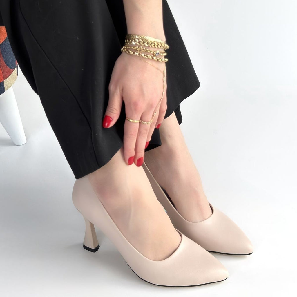 Ulba Bej Cilt Stiletto Ayakkabı — Bej3 [stokoz:9idKFnWOVxEWoke5VLgO%3ABej3%3A3%3A1tw03al]