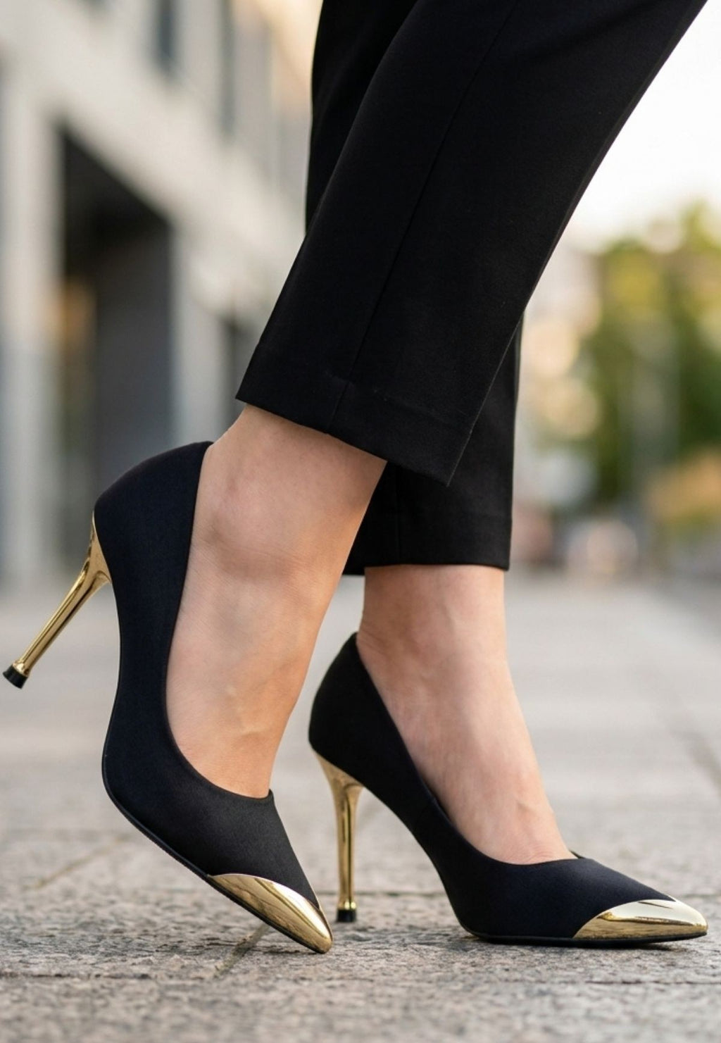 Norji Siyah Saten Stiletto Ayakkabı — Siyah [stokoz:qVfyL8MsIIbjputuEVec%3ASiyah%3A2%3A1j5t6q6]